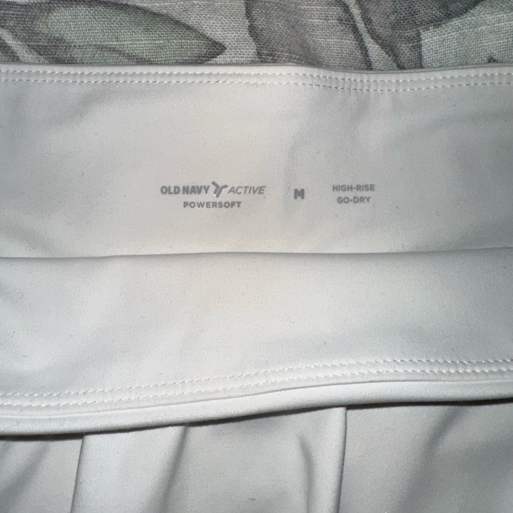 Old Navy Active Powersoft White Mini Skirt